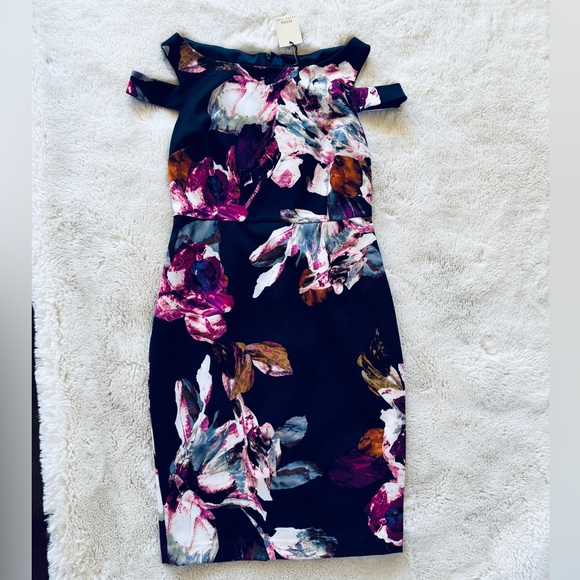 Trina Turk Adley Cut Out Shoulder Floral Dress - Picture 6 of 10